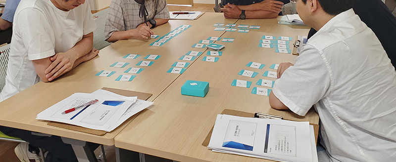 people discussing using cards